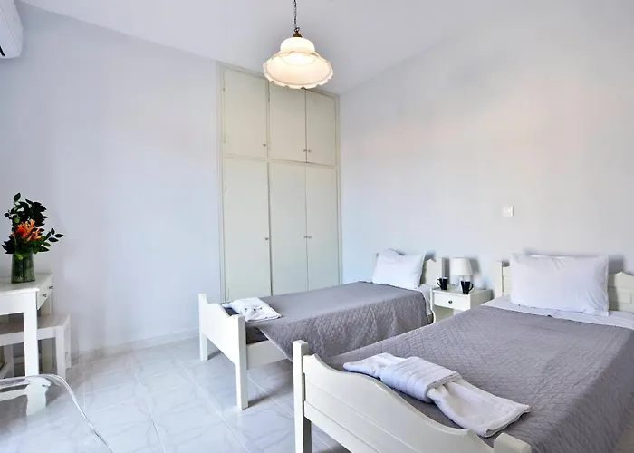 Roberto's Apartment Roda (Corfu)